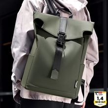Load image into Gallery viewer, TerraX - ergonomischer, wasserdichter Rucksack mit großer Staufläche für Laptops und Utensilien