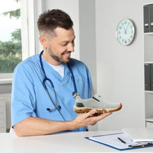 Lade das Bild in den Galerie-Viewer, OrthoDoc – ergonomischer Schuh für maximalen Komfort – Unisex