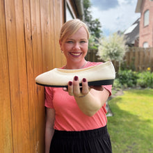 Lade das Bild in den Galerie-Viewer, Orthorinas - Gesunde & rutschfeste Ballerinas für mehr Bewegung & Gewichtsverlust