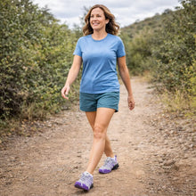 Lade das Bild in den Galerie-Viewer, OrthoTrekking Lady - ergonomischer, rutschfester & wasserdichter Wanderschuh für Frauen