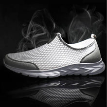 Lade das Bild in den Galerie-Viewer, OrthoGo – federleichter, ergonomischer & wasserfester Schuh