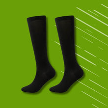Lade das Bild in den Galerie-Viewer, Caresocks orthopädische Kompressionsstrümpfe - verhindert Krampfadern &amp; entlastet müde Füße
