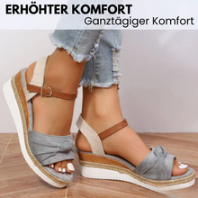 Lade das Bild in den Galerie-Viewer, OrthoLuna – orthopädische Sandalen für maximalen Komfort